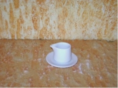 Foto Mini cremeira 2 de Porcelana com pires  4,5 x 6,0